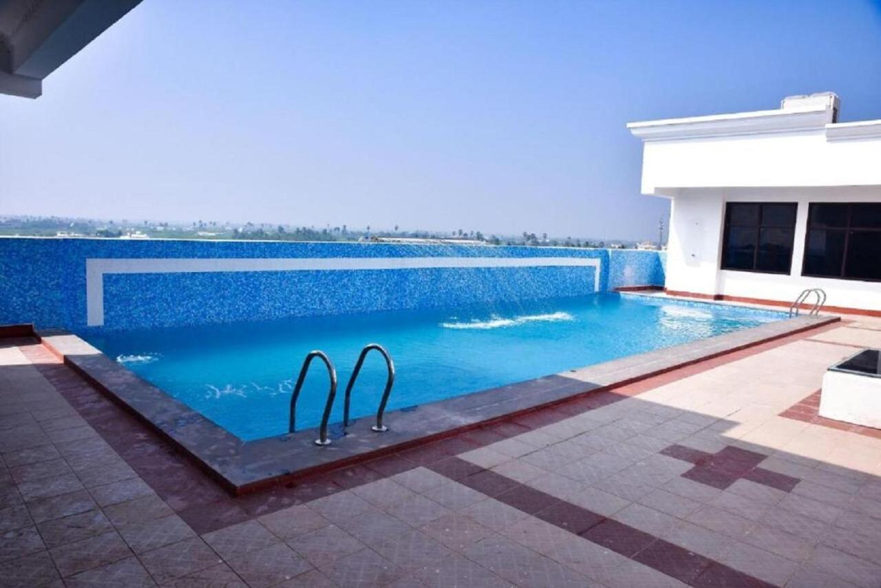 Hotel Avs Imperiaa Karaikal Extérieur photo